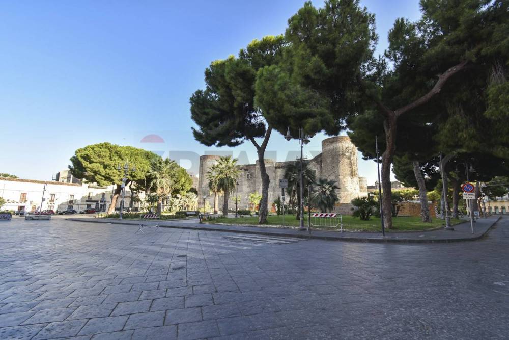 appartamento in vendita a Catania in zona Centro Storico