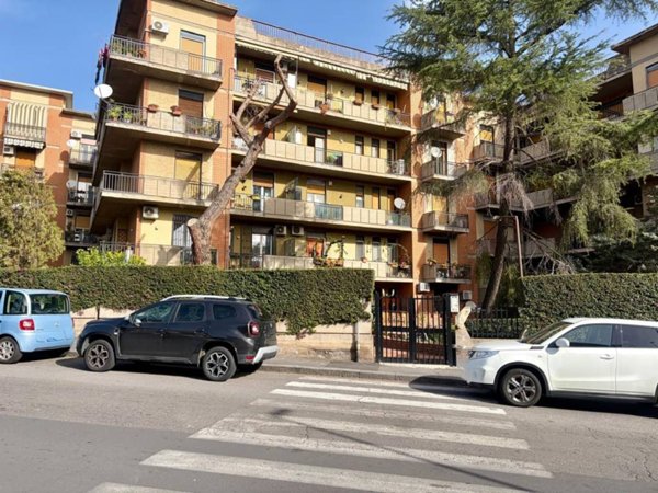appartamento in vendita a Catania in zona Canalicchio