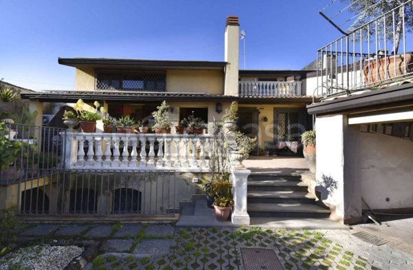 casa indipendente in vendita a Catania