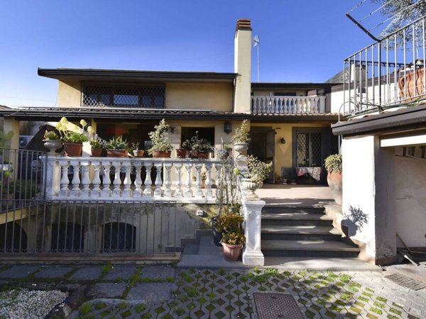 casa indipendente in vendita a Catania in zona Trappeto