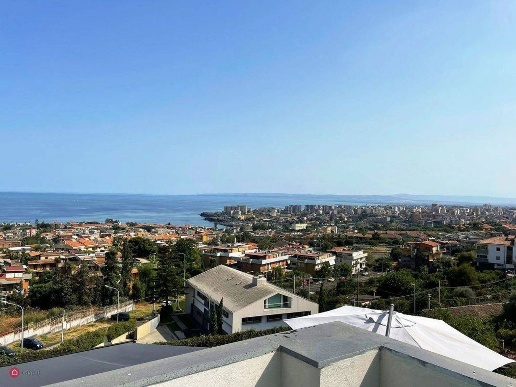 appartamento in vendita a Catania in zona Ognina