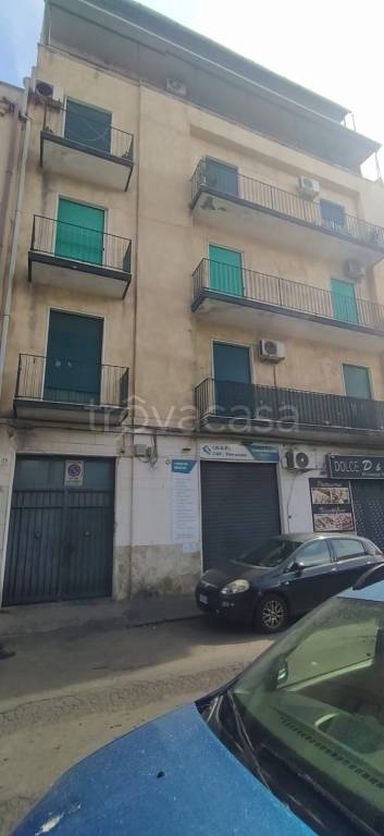 appartamento in vendita a Catania in zona Centro Storico