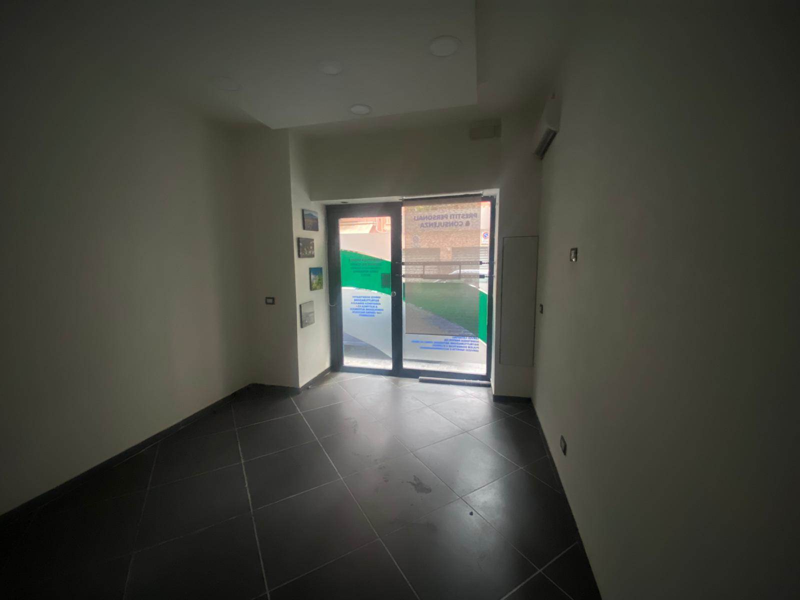 negozio in vendita a Catania in zona Centro Storico