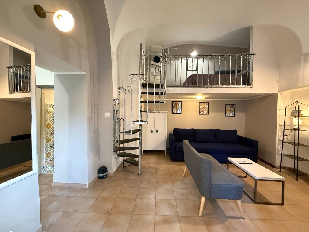 appartamento in vendita a Catania in zona Centro Storico