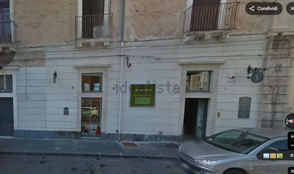 negozio in vendita a Catania in zona Centro Storico