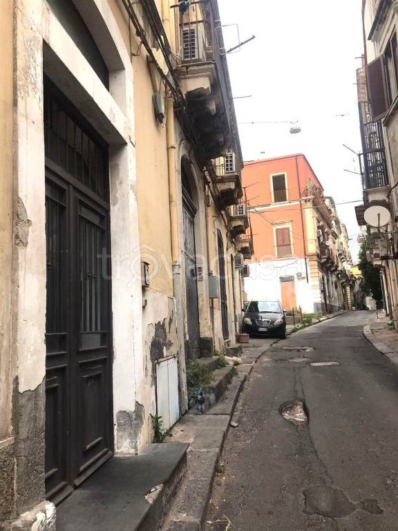 appartamento in vendita a Catania in zona Centro Storico