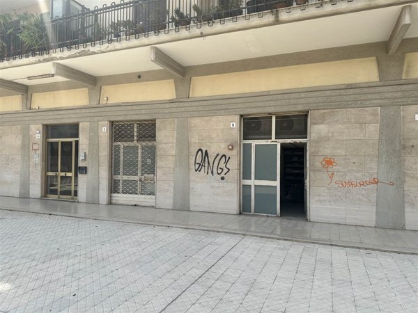negozio in vendita a Catania