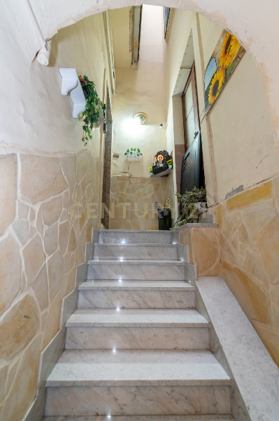 quadrivano in vendita a Catania in zona Centro Storico
