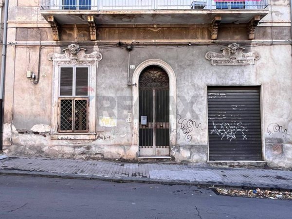 negozio in vendita a Catania in zona Cibali