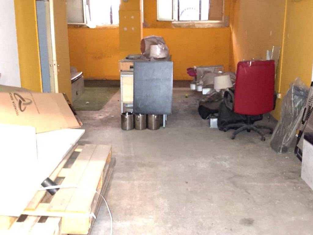 locale commerciale in vendita a Catania in zona Picanello