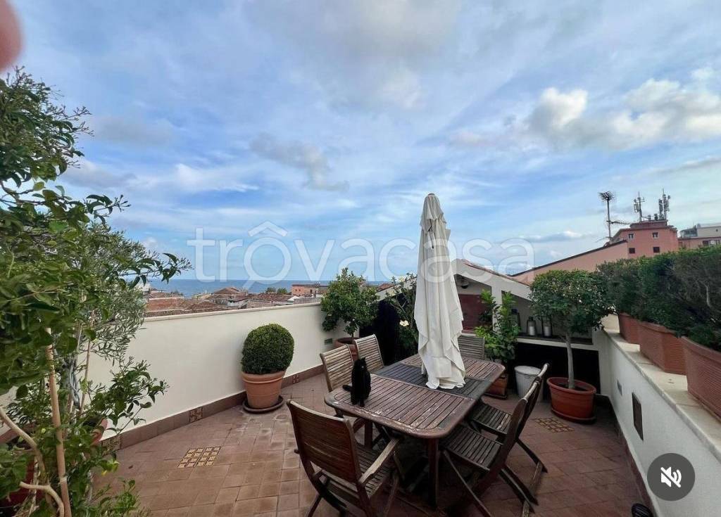 appartamento in vendita a Catania in zona Centro Storico