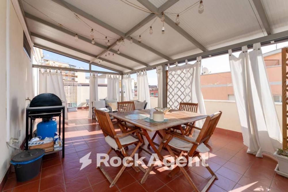 appartamento in vendita a Catania in zona Picanello