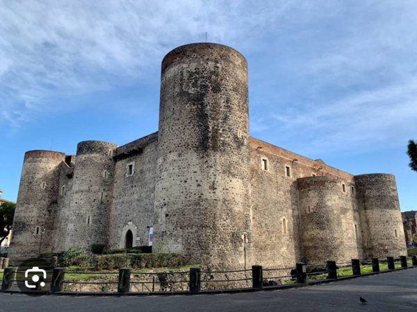appartamento in vendita a Catania in zona Centro Storico