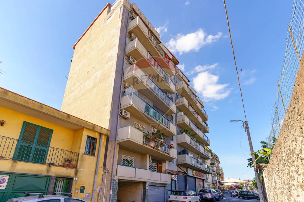 appartamento in vendita a Catania in zona Picanello