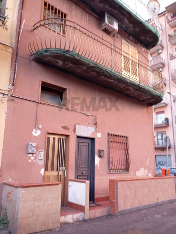 appartamento in vendita a Catania in zona Cibali