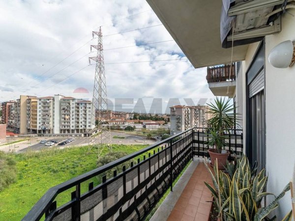 appartamento in vendita a Catania in zona Villaggio Sant'Agata
