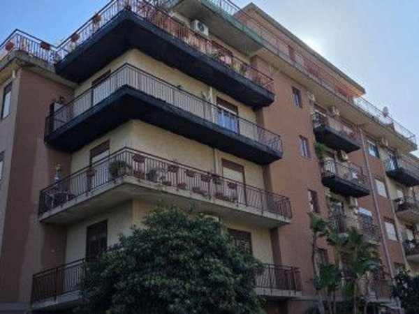 appartamento in vendita a Catania in zona Barriera del Bosco