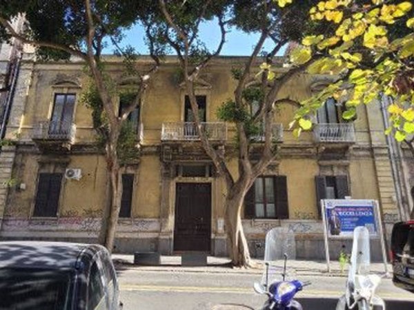 appartamento in vendita a Catania in zona Fontanarossa
