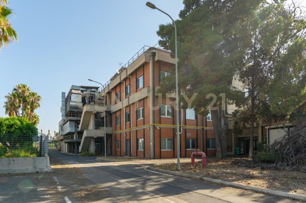 negozio in vendita a Catania in zona Zona Industriale