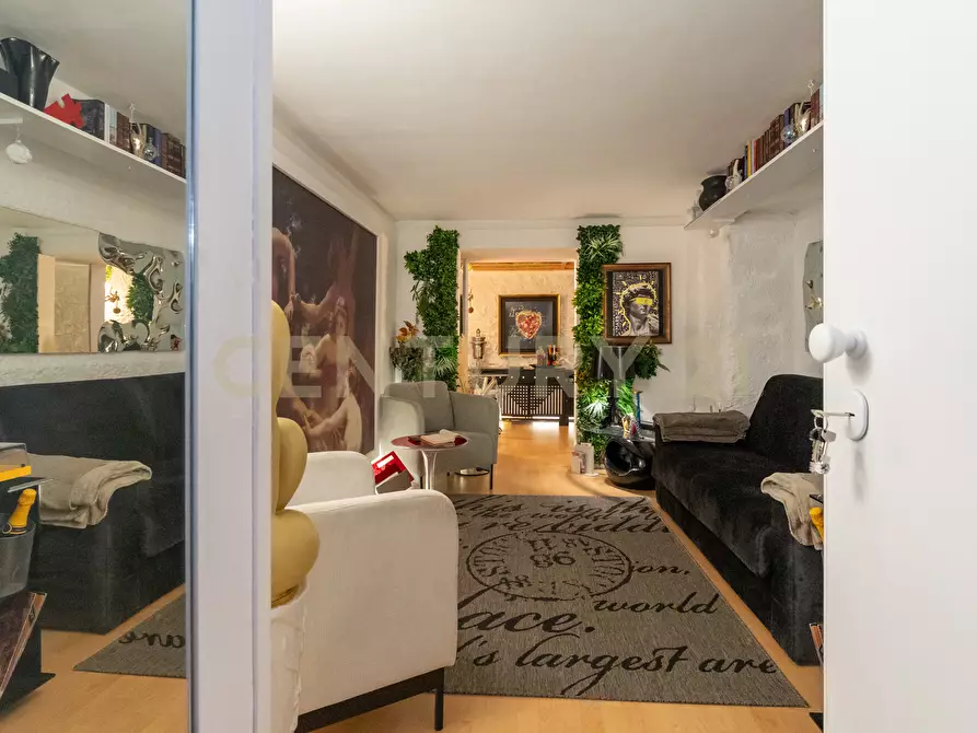 locale commerciale in vendita a Catania