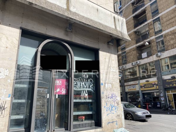 negozio in vendita a Catania in zona Centro Storico