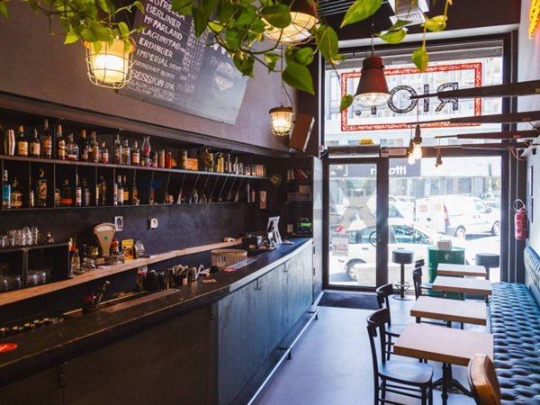 negozio in vendita a Catania