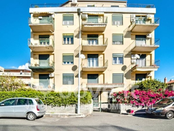 appartamento in vendita a Catania in zona Canalicchio