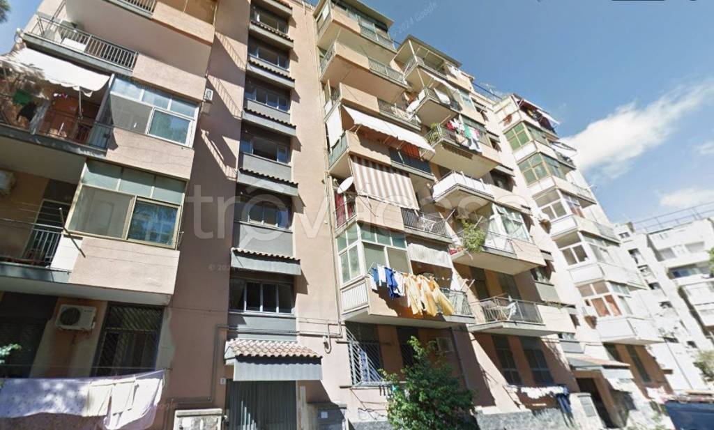 appartamento in vendita a Catania in zona San Leone
