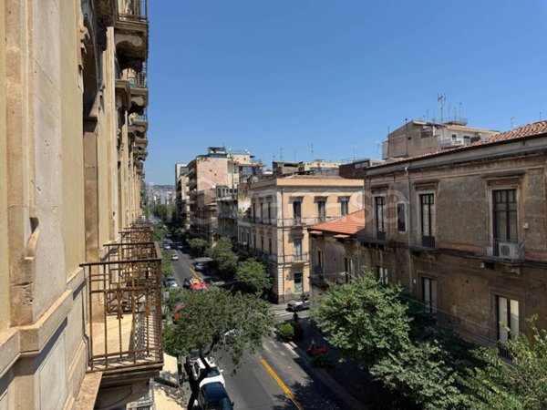 appartamento in vendita a Catania in zona Centro Storico