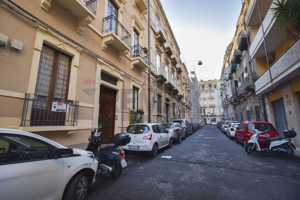appartamento in vendita a Catania in zona Centro Storico