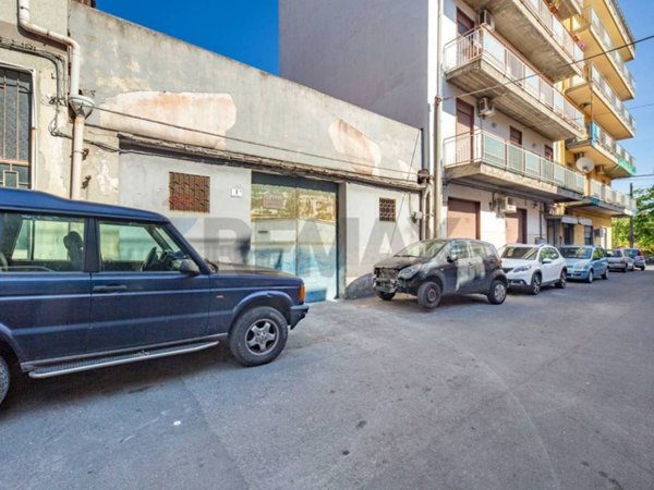 negozio in vendita a Catania