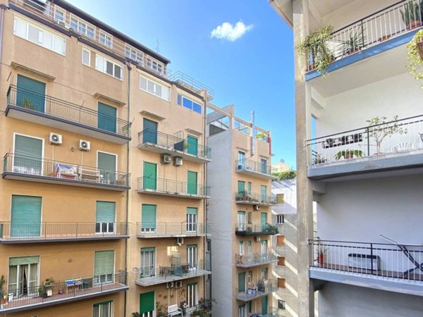 appartamento in vendita a Catania in zona Picanello