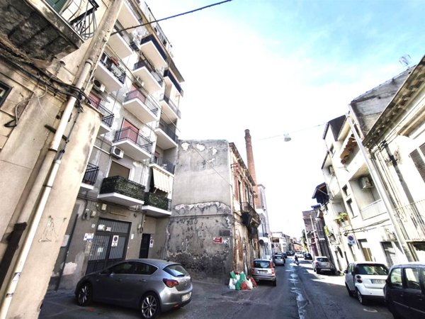 appartamento in vendita a Catania in zona Centro Storico