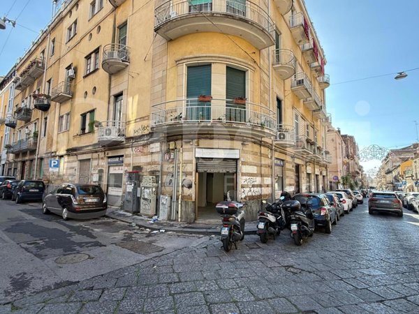 negozio in vendita a Catania