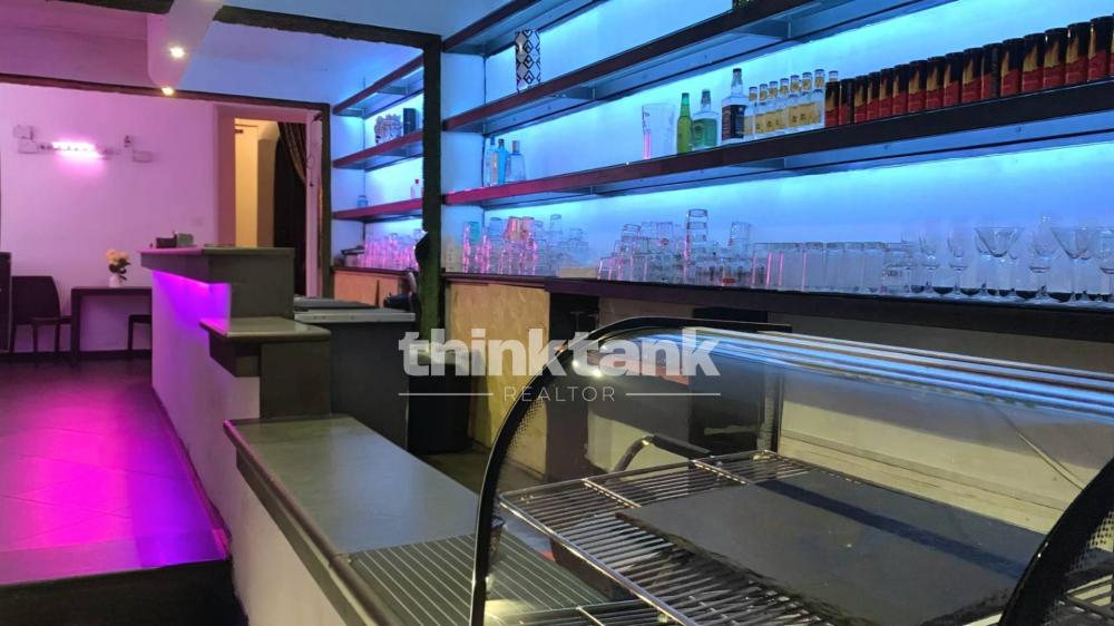 locale commerciale in vendita a Catania in zona Centro Storico