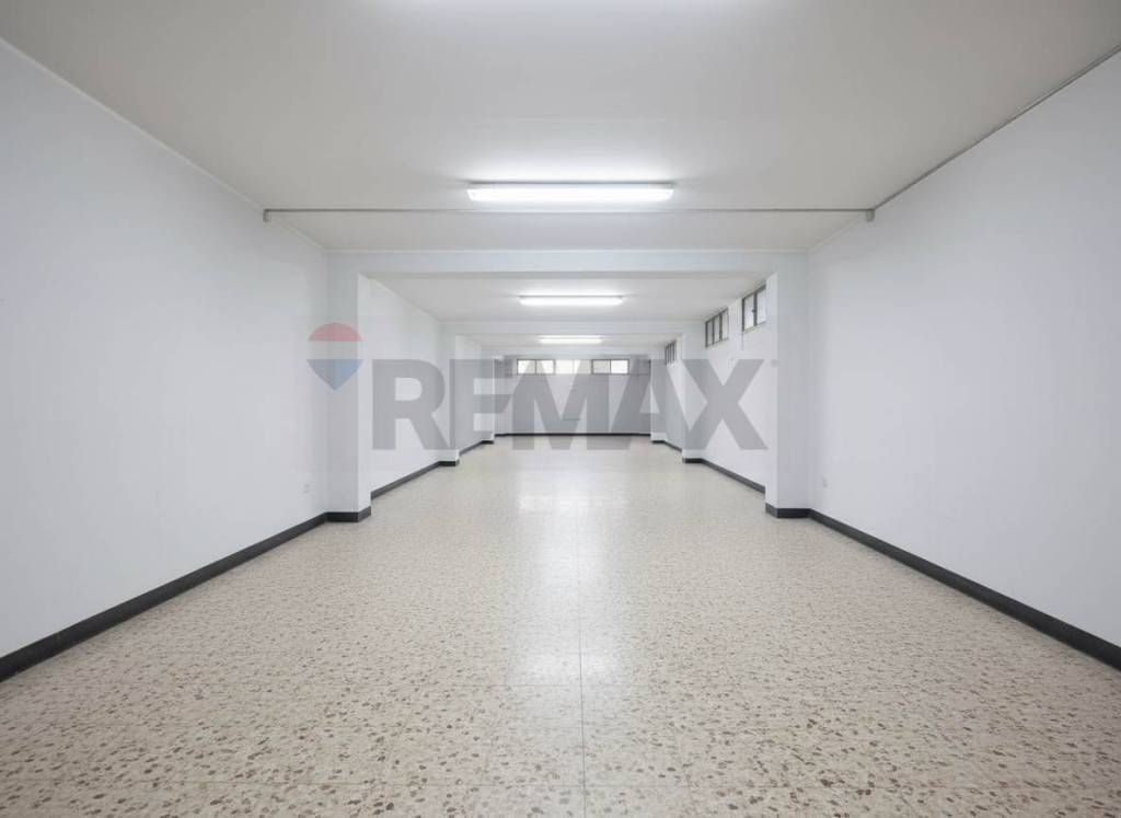 negozio in vendita a Catania