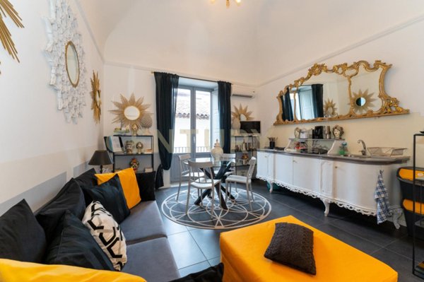 appartamento in vendita a Catania in zona Centro Storico