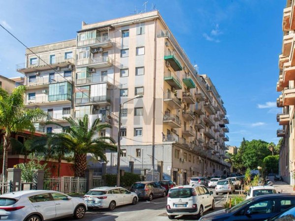 appartamento in vendita a Catania in zona Centro Storico