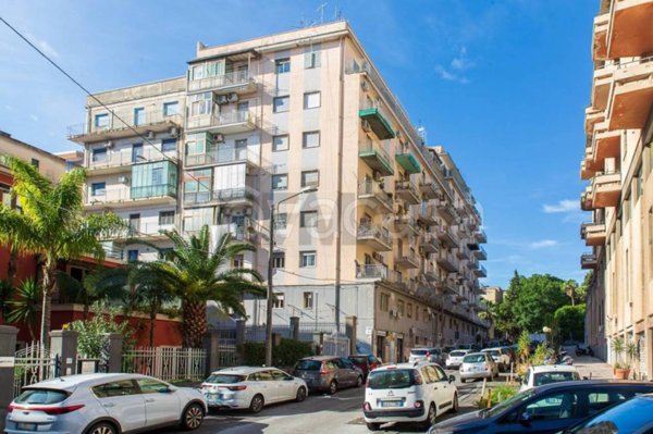 appartamento in vendita a Catania in zona Centro Storico