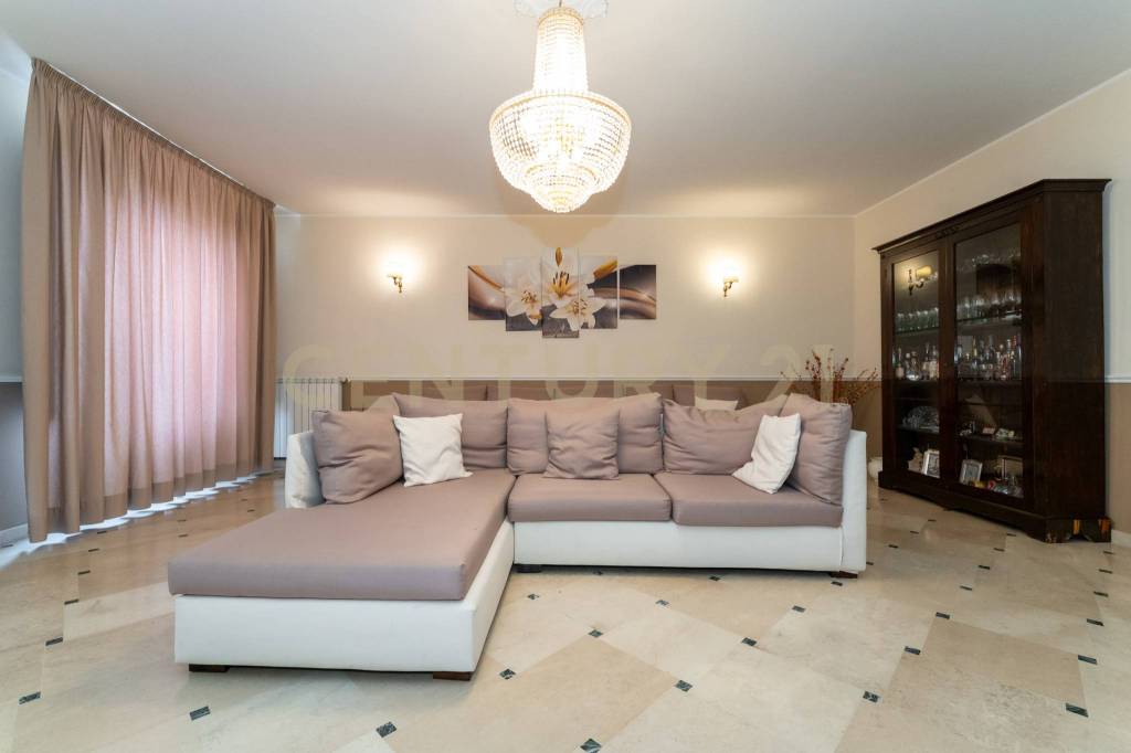 appartamento in vendita a Catania in zona Centro Storico