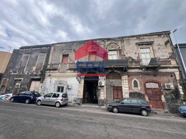 casa indipendente in vendita a Catania in zona Zia Lisa