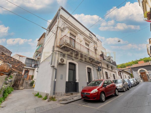 monolocale in vendita a Catania in zona Centro Storico