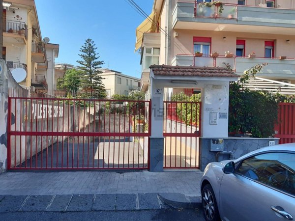 appartamento in vendita a Catania in zona Canalicchio