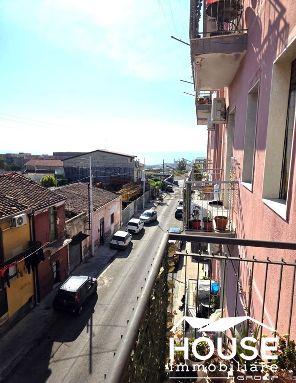 appartamento in vendita a Catania in zona Canalicchio