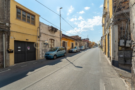 casa indipendente in vendita a Catania in zona Centro Storico