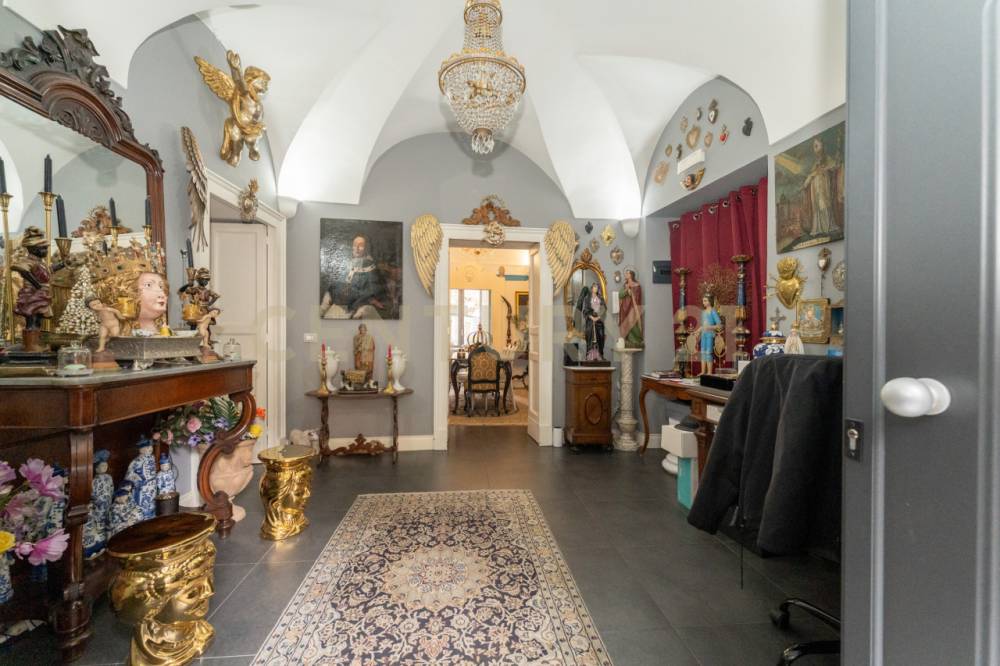 appartamento in vendita a Catania in zona Centro Storico