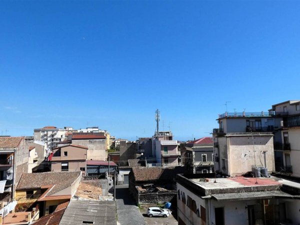 appartamento in vendita a Catania in zona Centro Storico