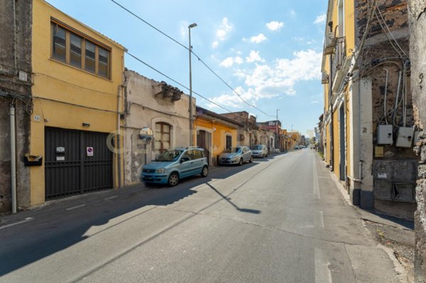 appartamento in vendita a Catania in zona Centro Storico