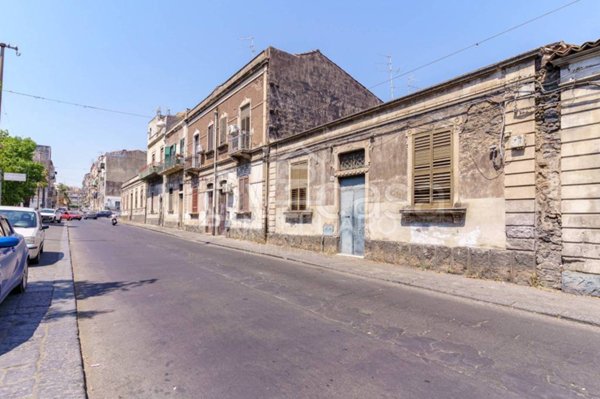 appartamento in vendita a Catania in zona Centro Storico