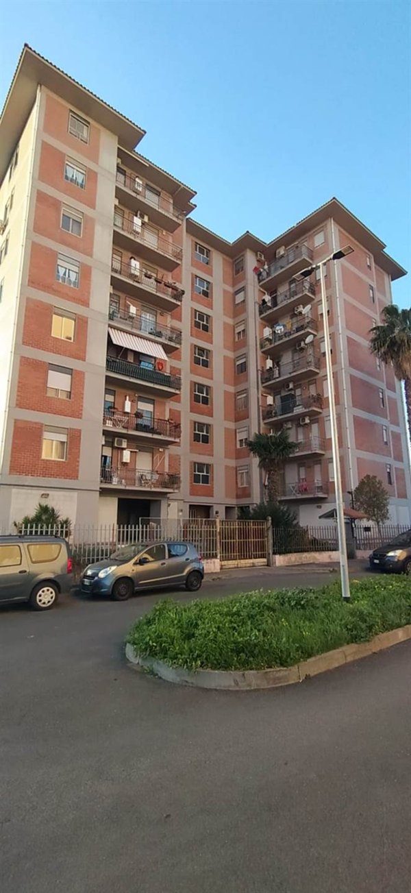 appartamento in vendita a Catania in zona Villaggio Sant'Agata